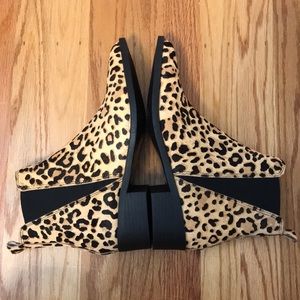 Steve Madden Leopard Calf Hair Booties 6.5